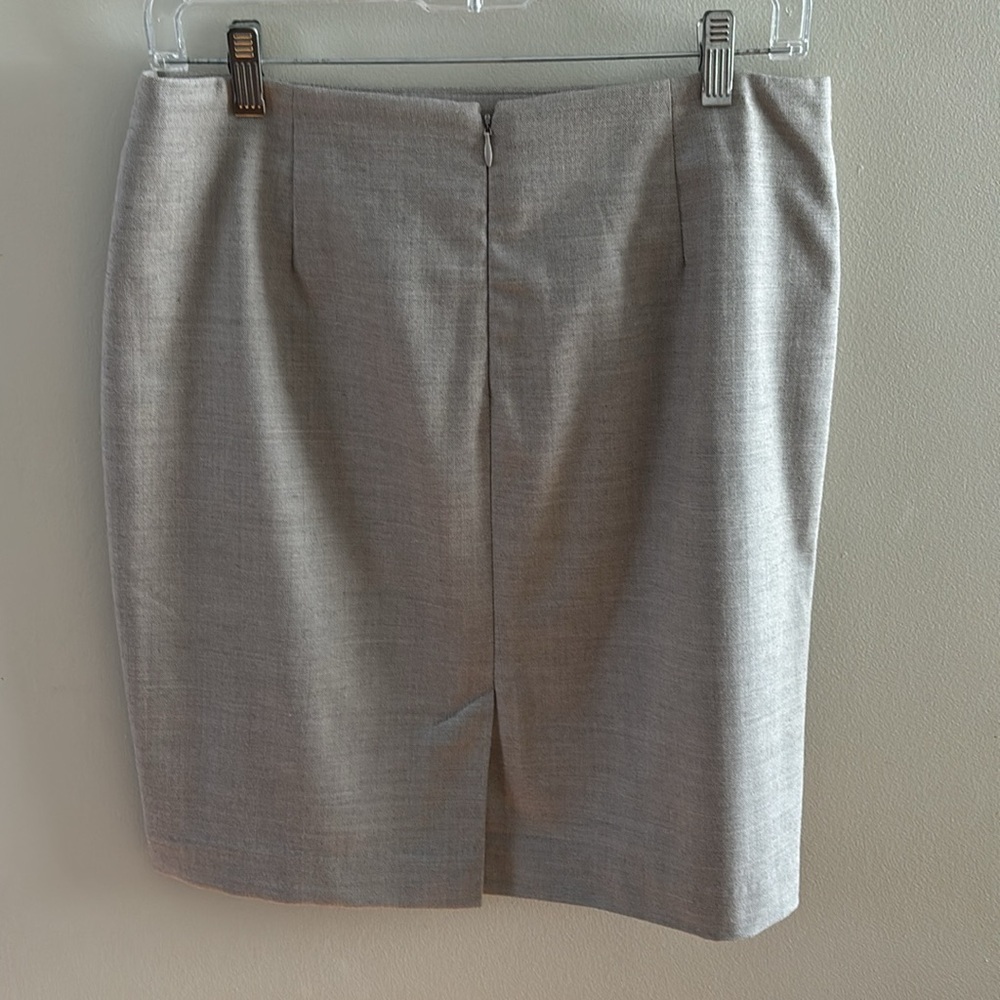Banana Republic Factory Grey Wool Blend Mini Skirt Size 6 - Picture 3 of 7